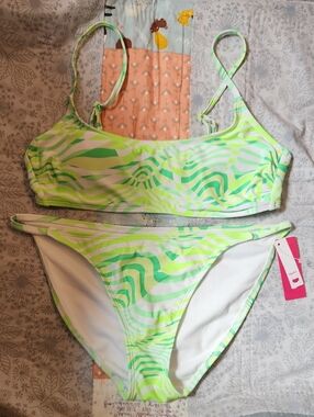 Xhilaration Lime Green Wave-Print Bikini Set